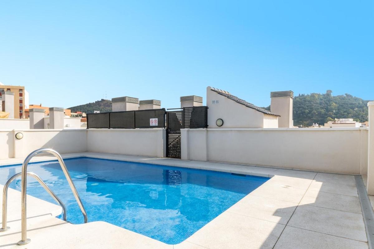 -Malagasunapts- Stylish City Centre Pool&Parking Екстер'єр фото